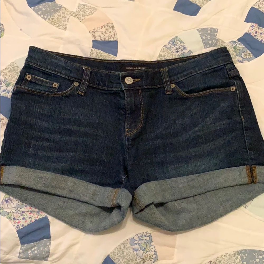 Banana republic sorts